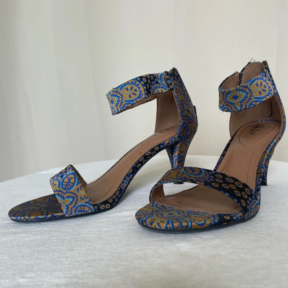Paycee 2 piece dress sandals from Macy’s. - Picture 2 of 10